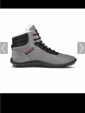 New Leguano Gray Cozy Lined Lace-Up Winter Boots, Never worn.